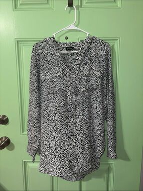 A.N.A Black & White Leopard Print Blouse - Women’s size Medium